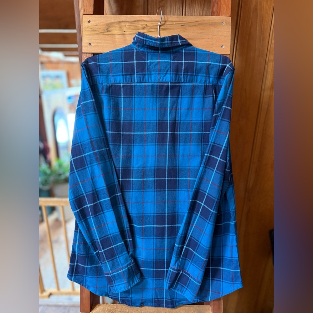Tommy Hilfiger CUSTOM FIT
COUPE SUR MESURE Teal and Navy Plaid Shirt - Picture 3 of 9